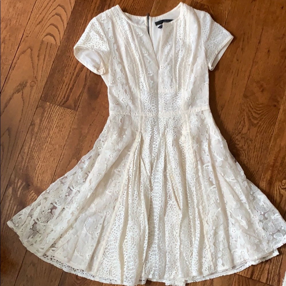 BCBGMaxAzria Ivory lace dress size 4